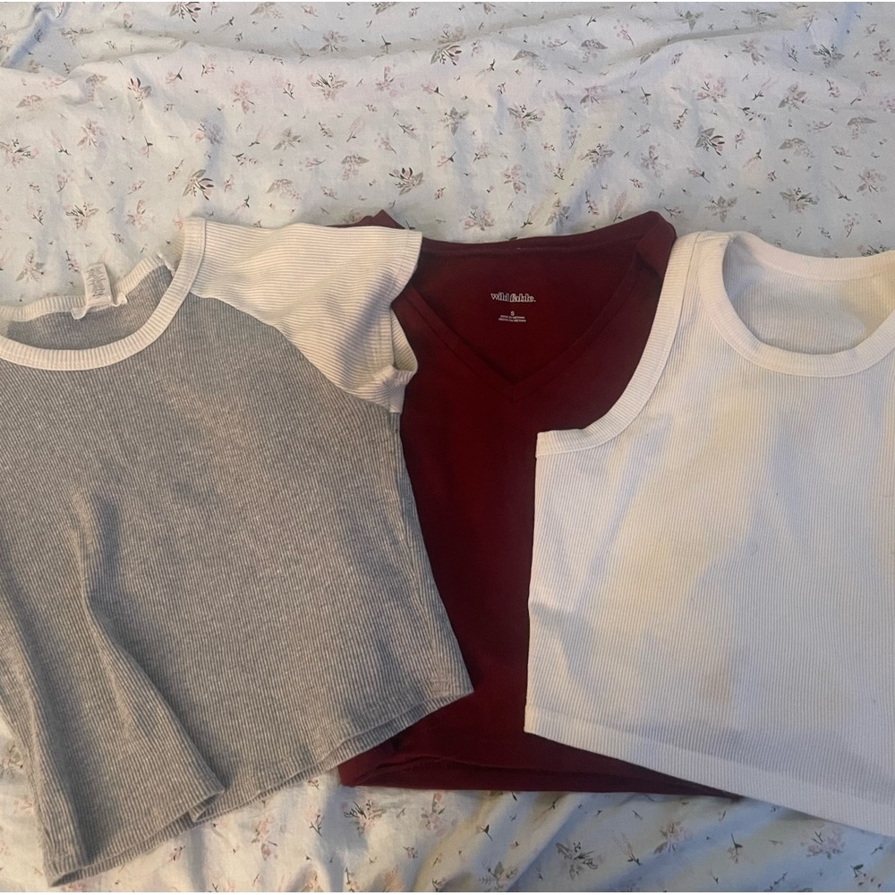 3 pack girls/women shirts